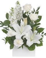 loving-thoughts-white-flowers-arrangement