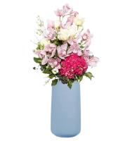 mums-garden-bouquet-pink-white-flowers-mothers-day
