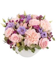 pasture-pink-white-flower-basket