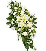 reminiscent-funeral-spray-white-flowers