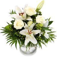 white-roses-and-lilies