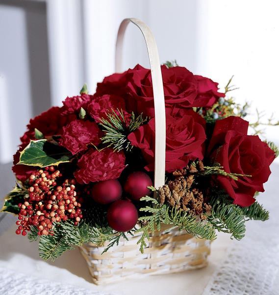 holiday-basket-flowers