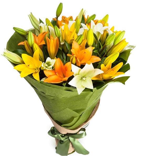 mixed-lilium-bouquet