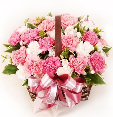 pleasing-basket-arrangement-pink-and-white-flowers