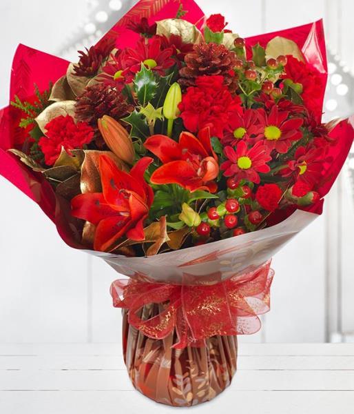red-holiday-bouquet