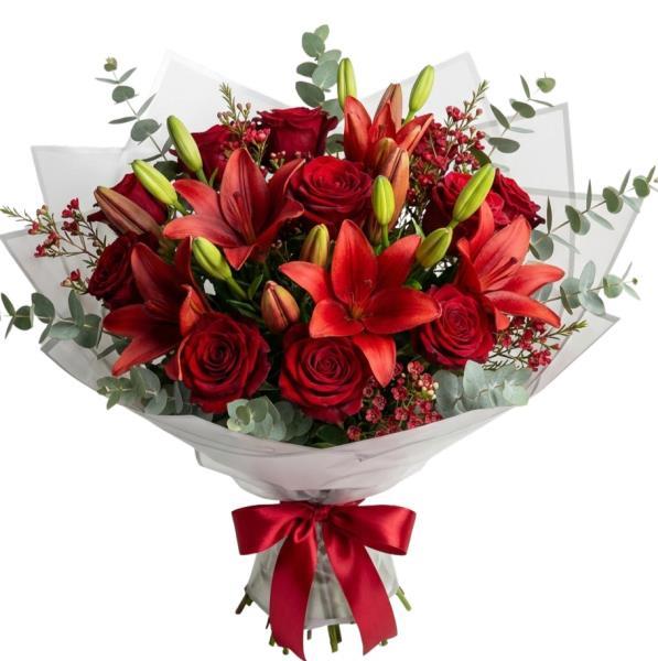 red-roses-and-lilies