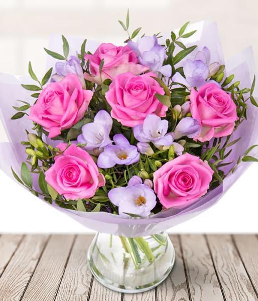 roses-and-freesias