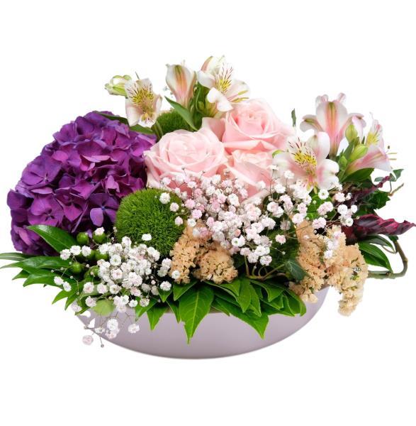 soft-flower-arrangement