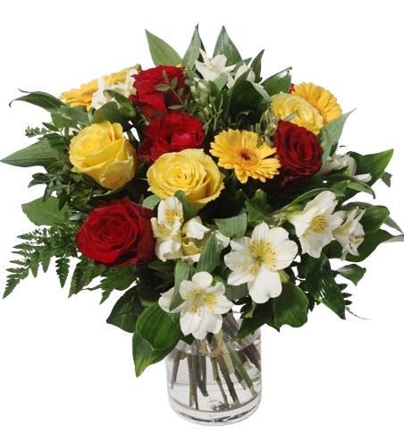 warmest-wishes-bouquet-christmas-flowers